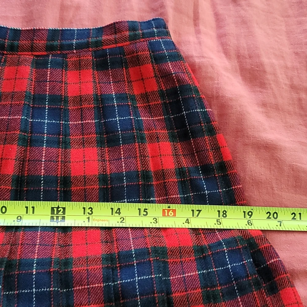 Vtg Pendleton Tartan Pleated Skirt! Such Cool Vibes! FREE SHIPPING! - Picture 8 of 9